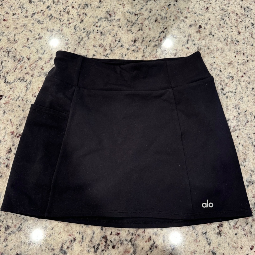 Alo Airbrush High-Waist Good Form Tennis Skirt